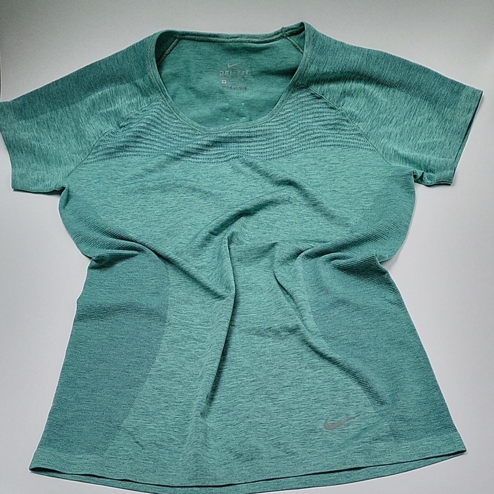 Nike Women's Short Sleeve Tee